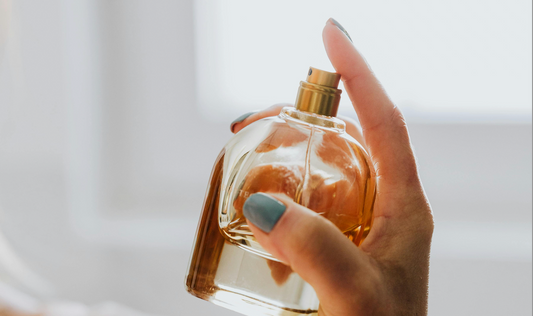 Why Perfumes Are Kept in Glass Bottles: The Science & Luxury Behind Fragrance Packaging